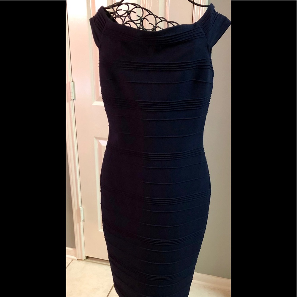 Ted Baker, sleeveless, Navy Blue Dress, Ted size 2 = US size 6
